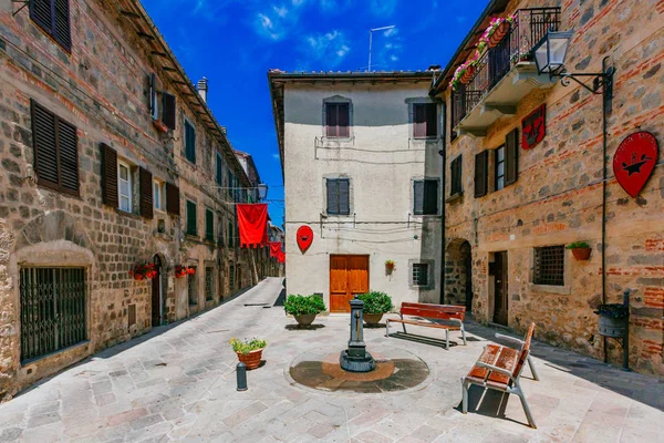 Середньовічного Італійського Вулиць Будинків Тосканському Містечку Аббадія Сан Сальваторе — стокове фото