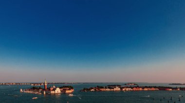 San Giorgio Maggiore ve görünümünü Giudecca günbatımı, Venedik, İtalya
