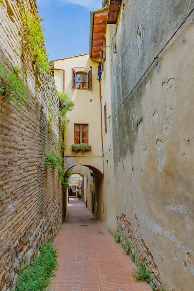 Medeltida Gator Och Arkitekturen Den Staden San Gimignano Italien — Stockfoto