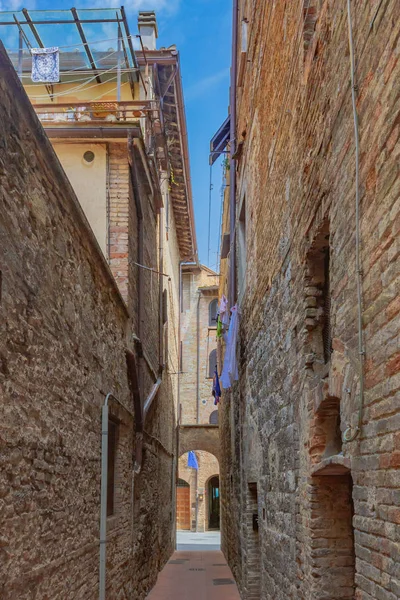 Mittelalterliche Straßen Und Architektur Der Stadt San Gimignano Italien — Stockfoto