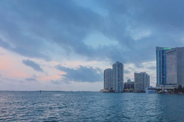 Vista Baía Biscaia Arranha Céus Pôr Sol Miami Flórida Eua — Fotografia de Stock