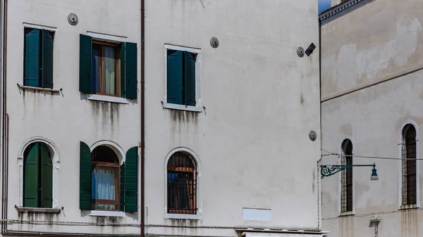 Walls Windows White Venetian Houses Venice Italy — Stock Photo, Image