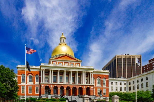 Exterior View Massachusetts State House Downtown Boston Usa Flag — Stock Photo, Image