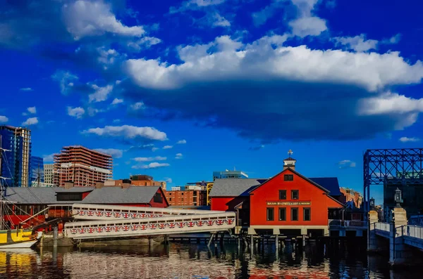 Vista Boston Tea Party Ship Museum Sobre Fort Point Channel — Foto de Stock