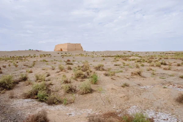 Ming Hanedanı Çin Seddi, gobi ortasında Yumen geçişi (Yumenguan) kalıntıları çöl, Gansu, Kuzeybatı Çin