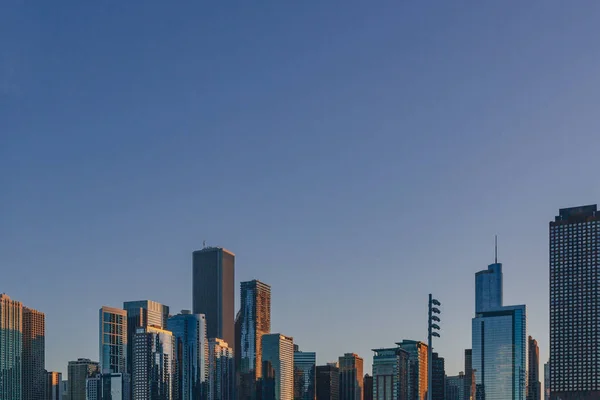 Skyline Del Centro Chicago Atardecer Visto Desde Lago Michigan — Foto de Stock
