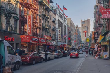 New York City, Amerika Birleşik Devletleri - 11 Ocak 2019: Çin mahallesini Manhattan sokak görünümü