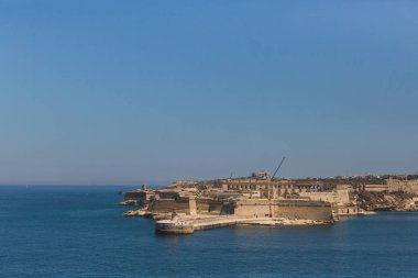 Kalkara su üzerinde, Valletta, Malta 'da inceledi