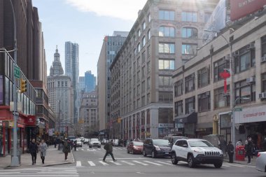 Merkez ve Kanal Caddesi Kavşağı