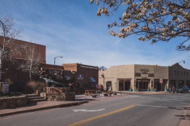 Santa Fe şehir merkezindeki sokaklar, New Mexico, Amerika Birleşik Devletleri
