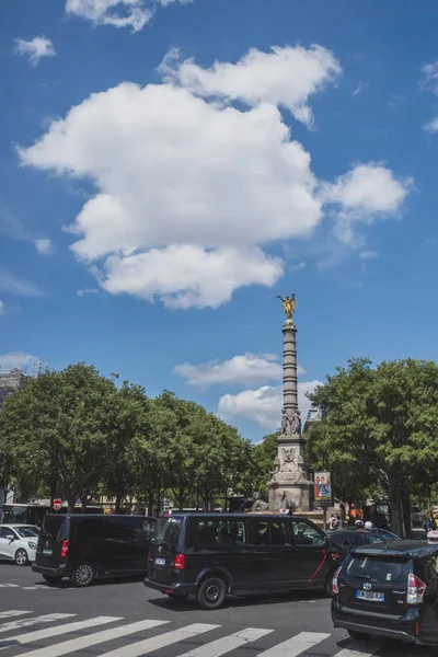 Chatelet fontanna w centrum Paryża — Zdjęcie stockowe