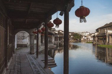 Nanxun, Çin eski kasabasında nehir tarafından Çin mimarisi