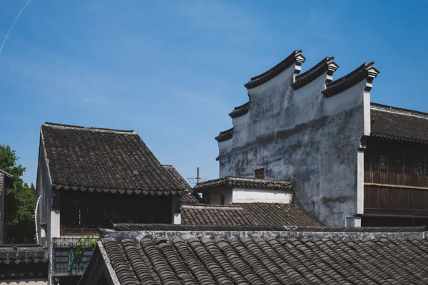 Casas chinas tradicionales en Nanxun, Zhejiang, China — Foto de Stock