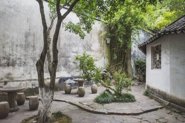 Tuisi Garden in de oude stad van Tongli, Jiangsu, China — Stockfoto