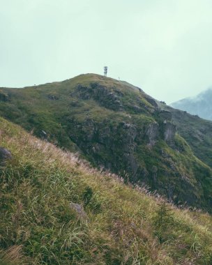 Jiangxi, Çin 'deki Wugong Dağı' nın tepesindeki dağ manzarası.