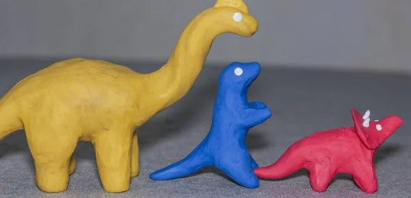 Plasticine Dinosaurussen Heldere Kleuren Hand Gevormde Spelen — Stockfoto