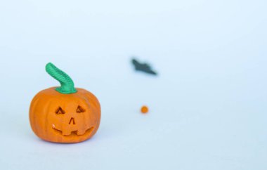 Cadılar Bayramı için beyaz arka plan ile kabak