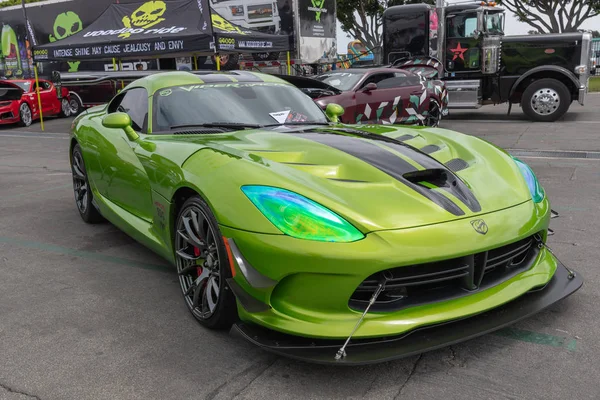 American muscle car Dodge Viper exhibido en Torqued tour — Foto de Stock