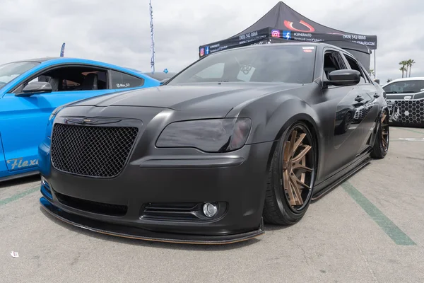 Chrysler 300 Torqued turunda sergilendi — Stok fotoğraf