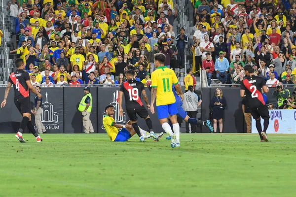 Brazilský fotbalový hráč Neymar Jr, při mezinárodním přátelském — Stock fotografie