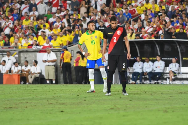 Brasilianischer Fußballer Neymar jr, während eines internationalen Freundschaftsspiels — Stockfoto