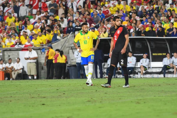 Brasilianischer Fußballer Neymar jr, während eines internationalen Freundschaftsspiels — Stockfoto