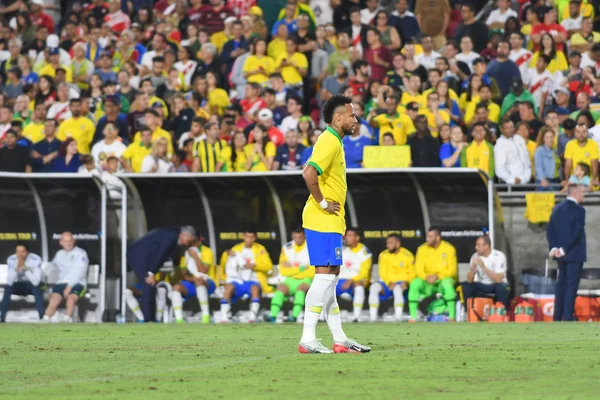Brazilský fotbalový hráč Neymar Jr, při mezinárodním přátelském — Stock fotografie
