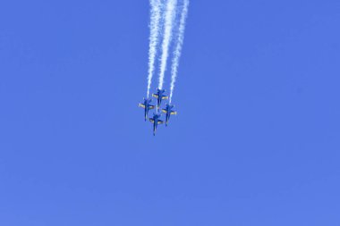 Miramar Hava Gösterisi sırasında Amerikan Donanması Mavi Melekleri