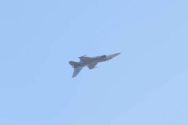 ミラマー航空ショー中のUSAF F-16バイパーデモ — ストック写真