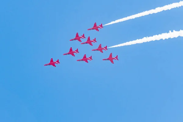 Η Royal Air Force Aerobatic Team Βέλη κατά τη διάρκεια της Miramar Air — Φωτογραφία Αρχείου