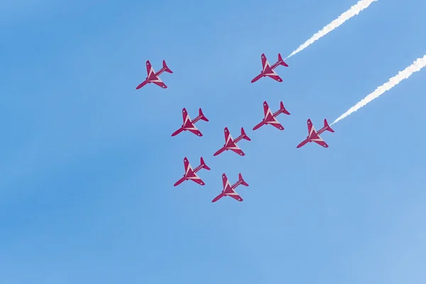 Η Royal Air Force Aerobatic Team Βέλη κατά τη διάρκεια της Miramar Air — Φωτογραφία Αρχείου