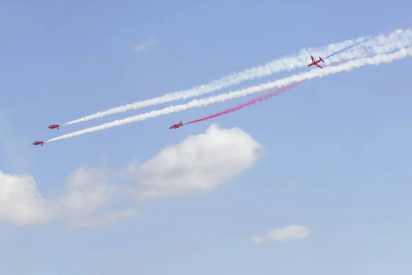 Royal Air Force Aerobatic Team Arrows during the Miramar Air — стокове фото