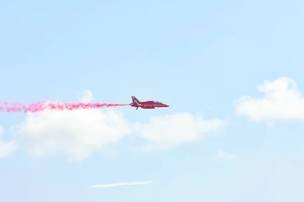 El equipo acrobático de la Real Fuerza Aérea flechas durante el Miramar Air — Foto de Stock
