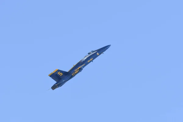 U.S. Navy Blue Angels durante el Espectáculo Aéreo de Miramar —  Fotos de Stock