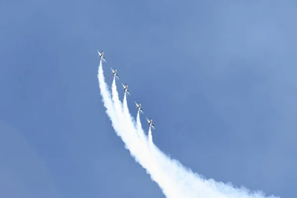 U.S. Navy Blue Angels durante o Miramar Air Show — Fotografia de Stock