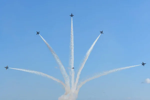Amerikai Haditengerészeti Kék Angyalok a Miramar Air Show alatt — Stock Fotó