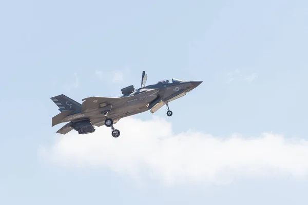 Lockheed Martin F-35 Lightning a Miramar Air Show alatt — Stock Fotó