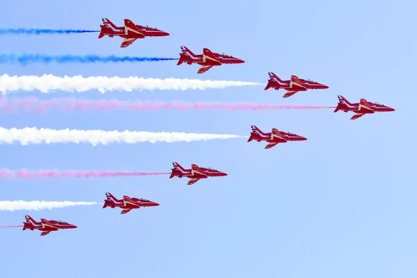 Royal Air Force Aerobatic Team pilar under Miramar Air — Stockfoto