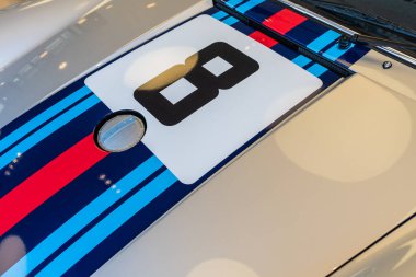 Porsche 911 Rsr Martini Galpin araba fuarı sırasında sergileniyor