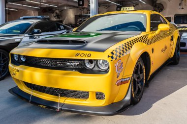Dodge Challenger Srt Demo