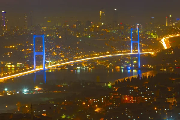 Boğaziçi Köprüsü Istanbul Silüeti — Stok fotoğraf