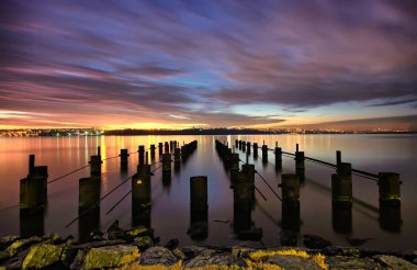Çeşitli ünlü yerler ve uzun pozlama, günbatımı ve gündoğumu