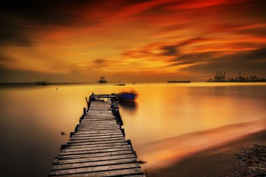 Çeşitli ünlü yerler ve uzun pozlama, günbatımı ve gündoğumu