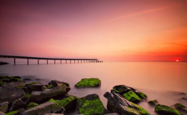 Çeşitli ünlü yerler ve uzun pozlama, günbatımı ve gündoğumu