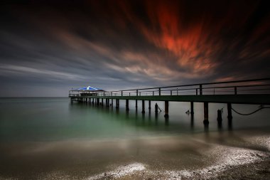 Çeşitli ünlü yerler ve uzun pozlama, günbatımı ve gündoğumu