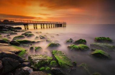 Çeşitli ünlü yerler ve uzun pozlama, günbatımı ve gündoğumu
