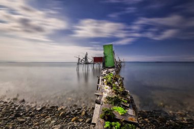 Çeşitli ünlü yerler ve uzun pozlama, günbatımı ve gündoğumu