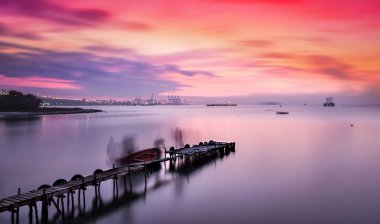 Çeşitli ünlü yerler ve uzun pozlama, günbatımı ve gündoğumu