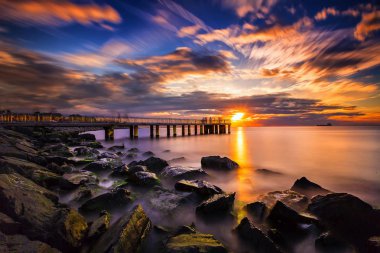 Çeşitli ünlü yerler ve uzun pozlama, günbatımı ve gündoğumu