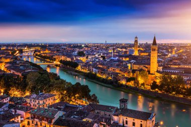 Çeşitli ülkelerden gelen gece fotoğrafları